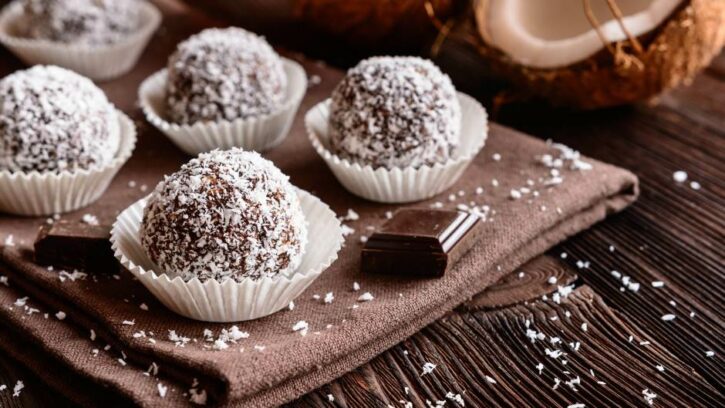 kokos-kuglice-kokos-kolacici-296358-725x408