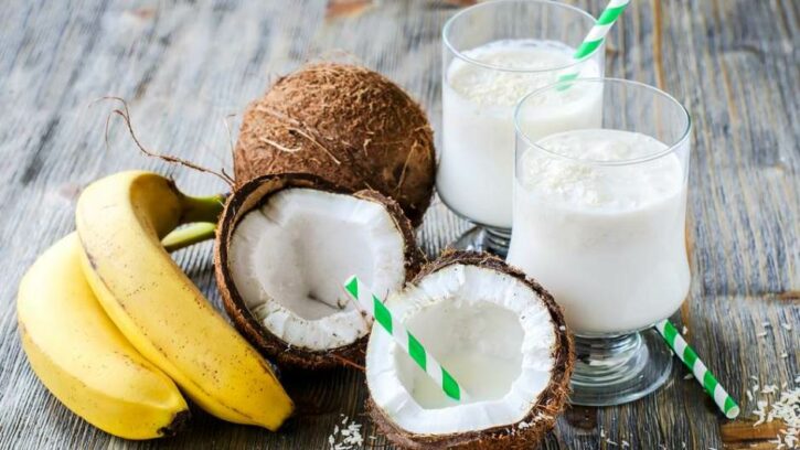 kokos-smoothie-254118-725x408