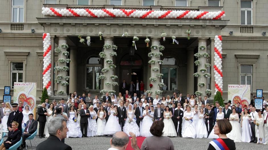 kolektivno venčanje 2 FoNet Nenad Đorđević