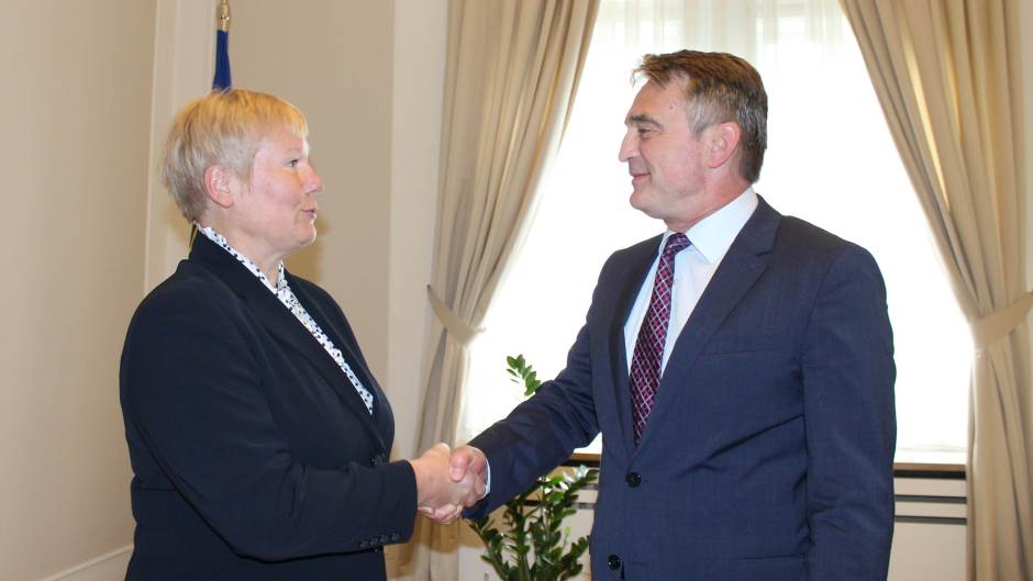 Komšić i ambasadorica Hohmann 1