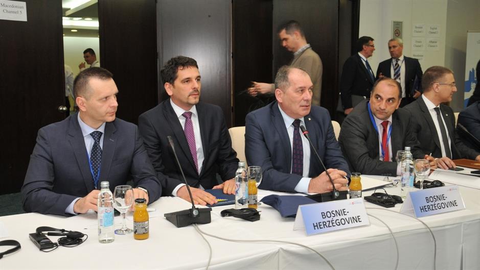 konf1DSC_1932 (1280x850)