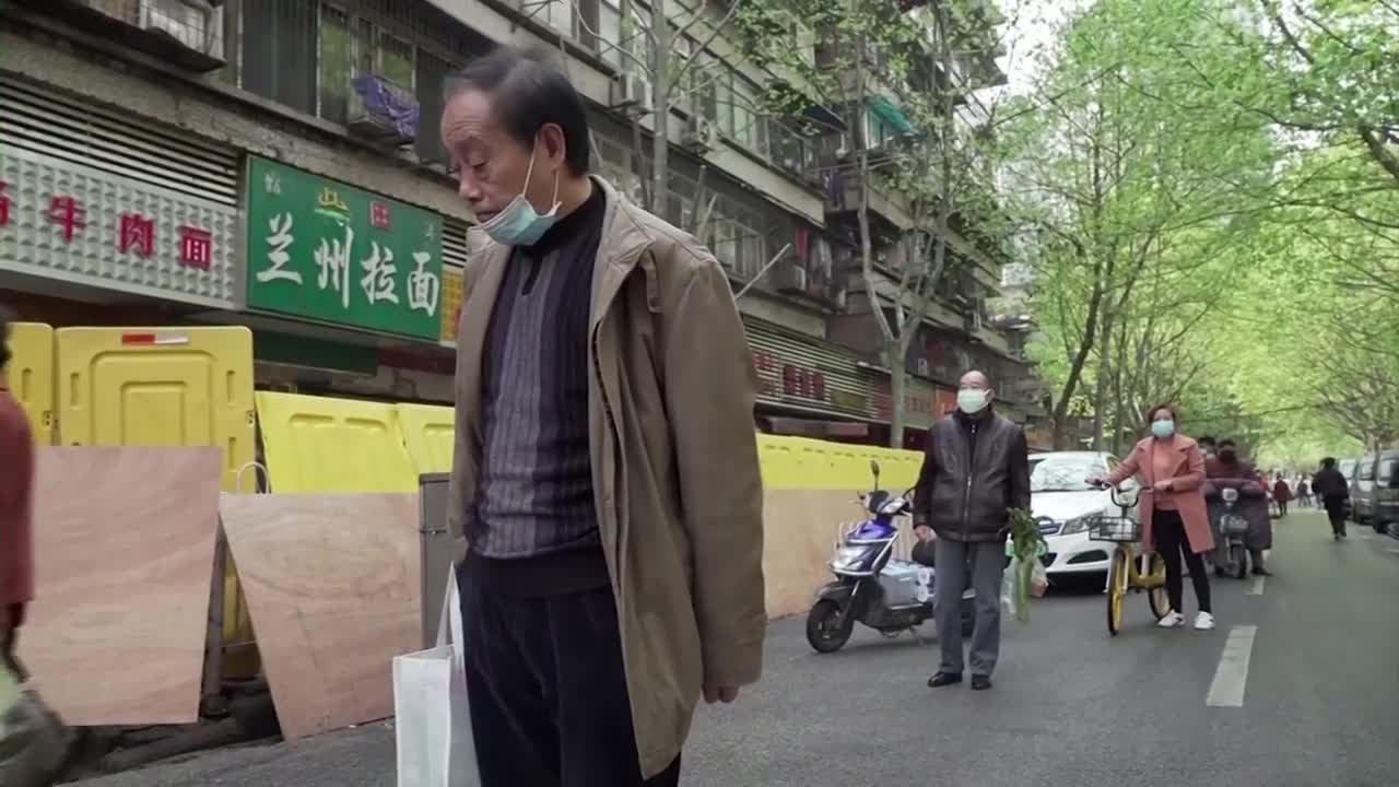 Koronavirus: Kina oplakuje tisuće mrtvih