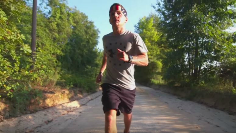 Kyle Carpenter cetiri