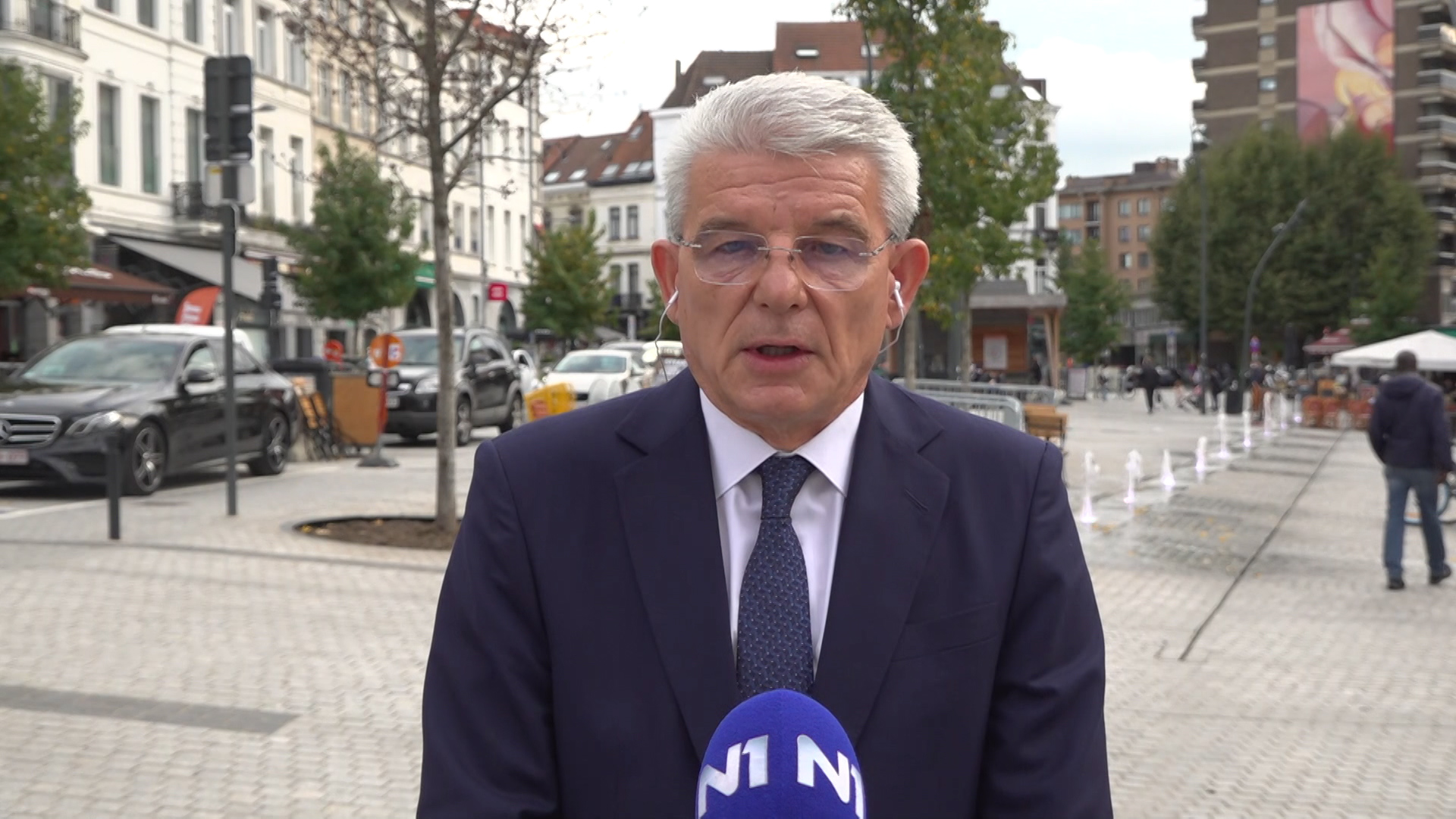 lu-brisel dzaferovic-clf-300920-nbr.17_24_12_17.Still001