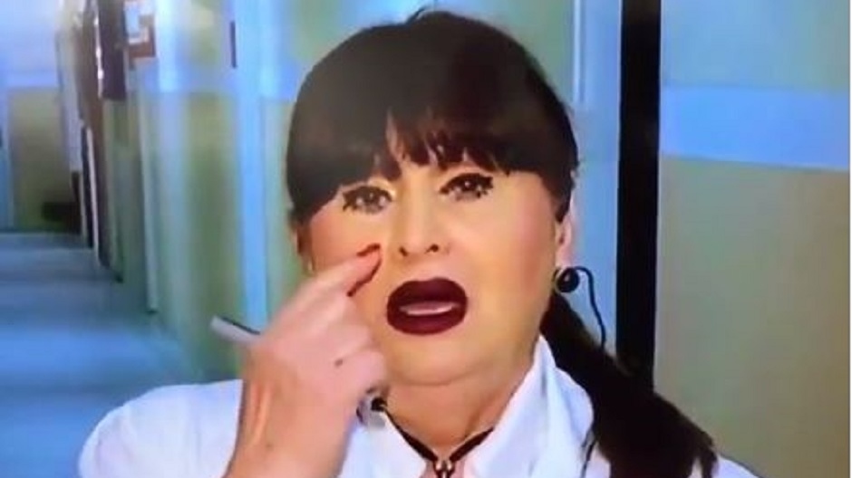 macura
