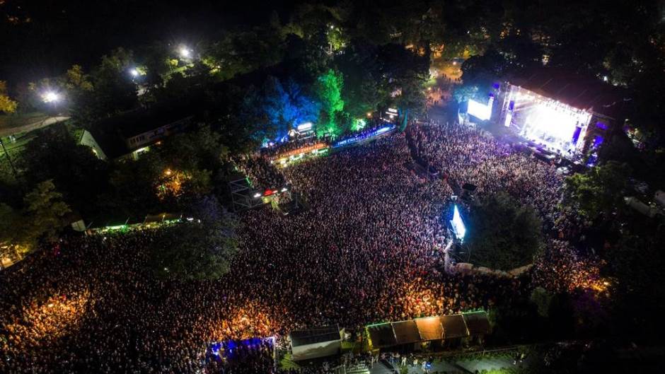 Main Stage iz vazduha