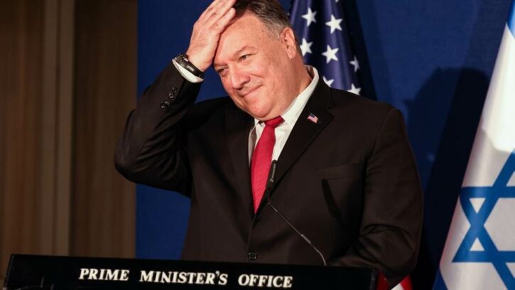 majk-pompeo-345472-725x408