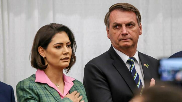 michelle-i-jair-bolsonaro-215400-725x407