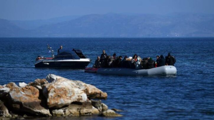 migranti-207606-725x408