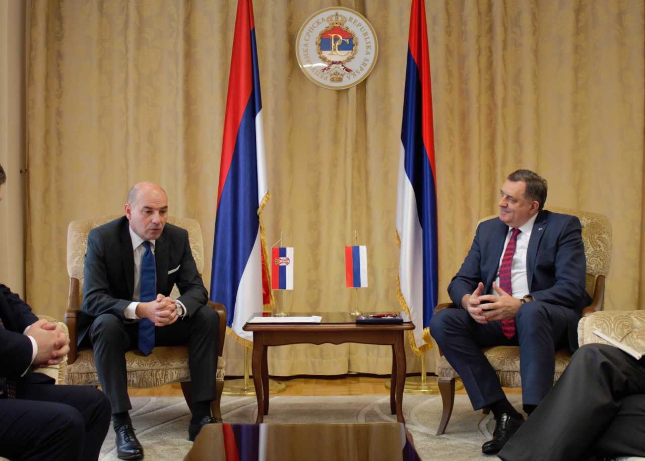 milorad-dodik-aleksandar-dordevic-ambasador-srbije-u-bih-223096.jpeg