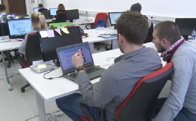 mladi odlaze iz bih1