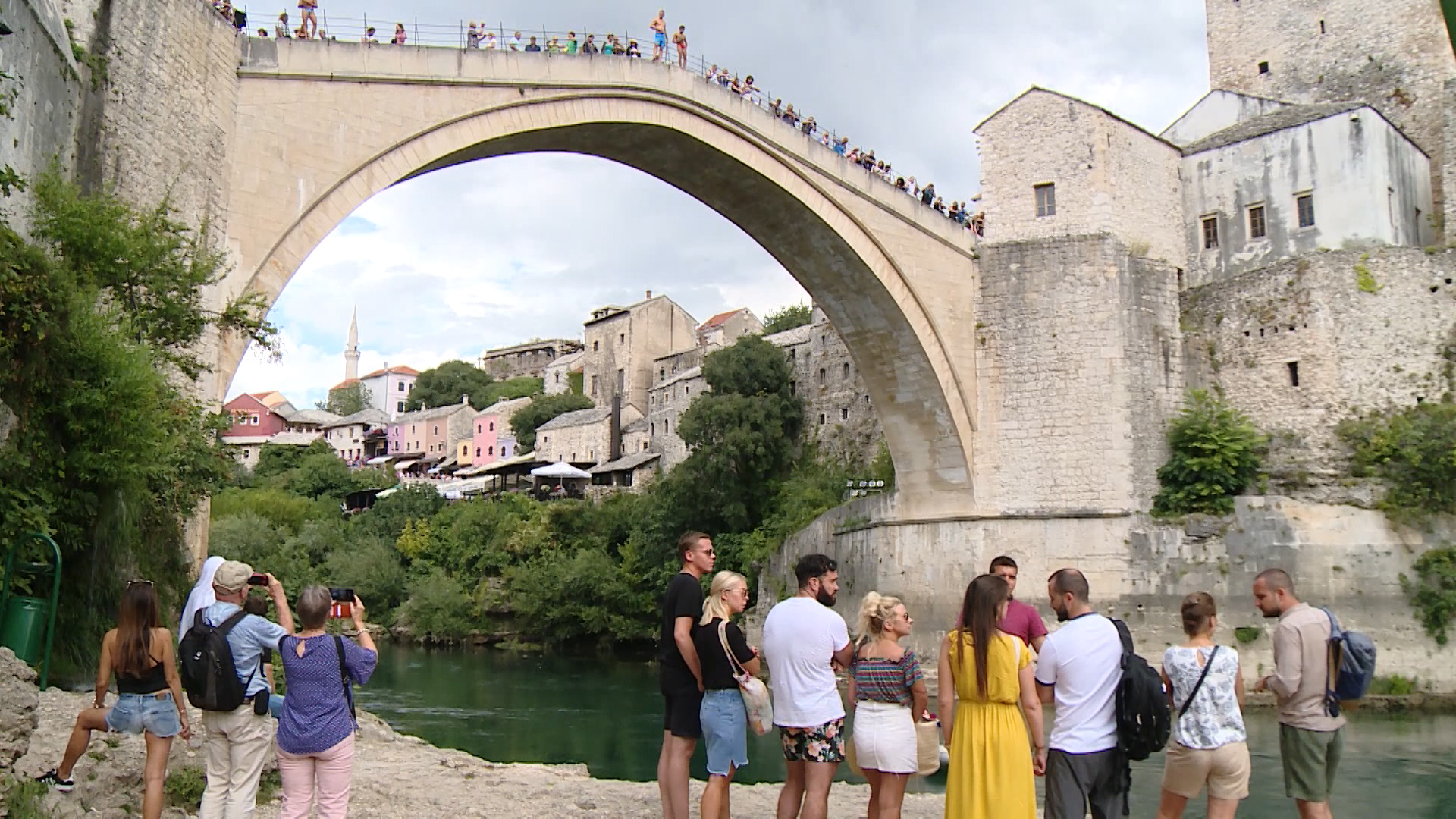 Mostar, turisti, Stari most