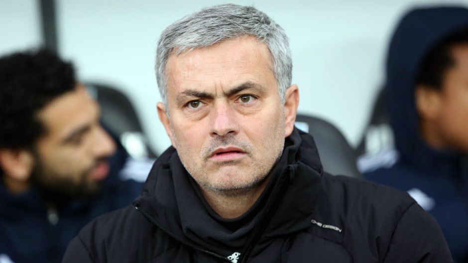 mourinho swansea epa