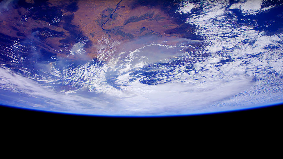 nasa-4k-earth