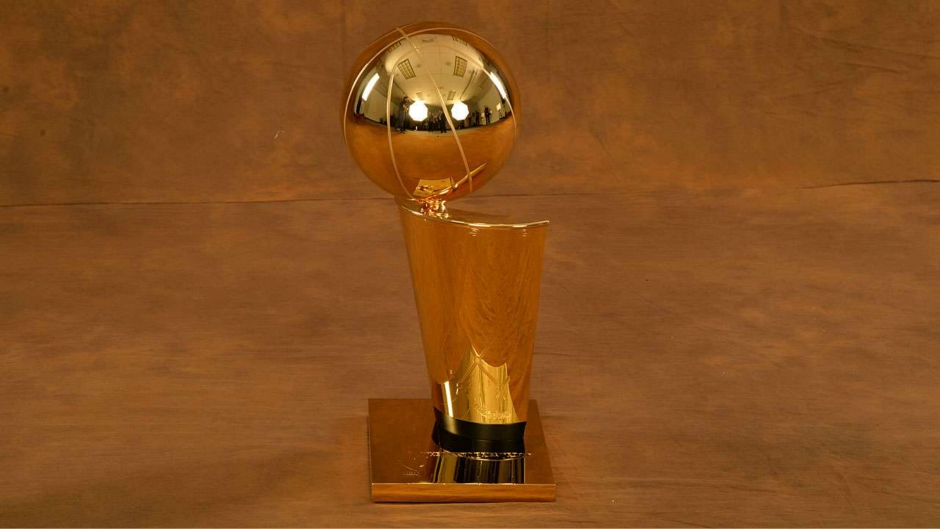 NBA_trophy.jpg