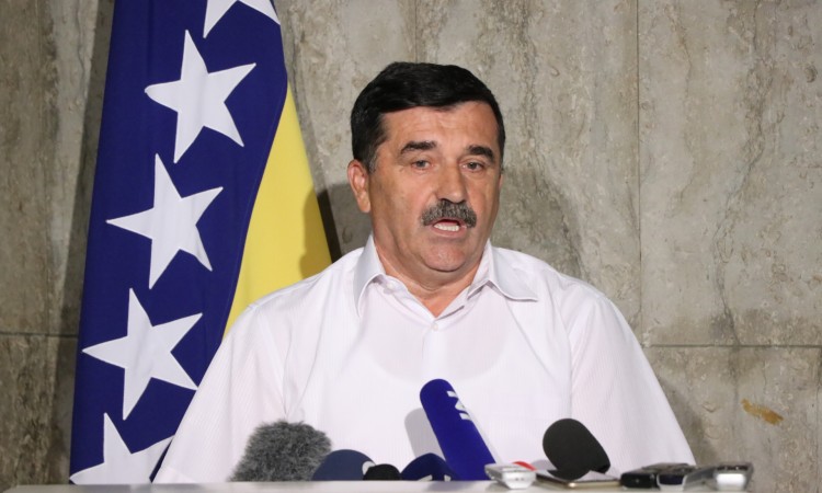 nikola_lovrinovic_27072017 (1)