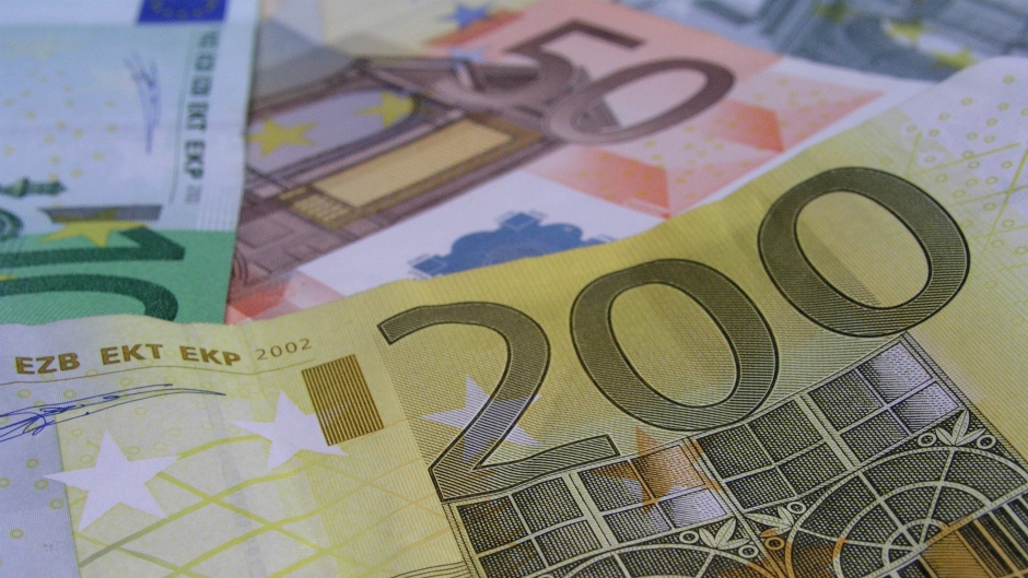 novac evro kolaz (StarLight)