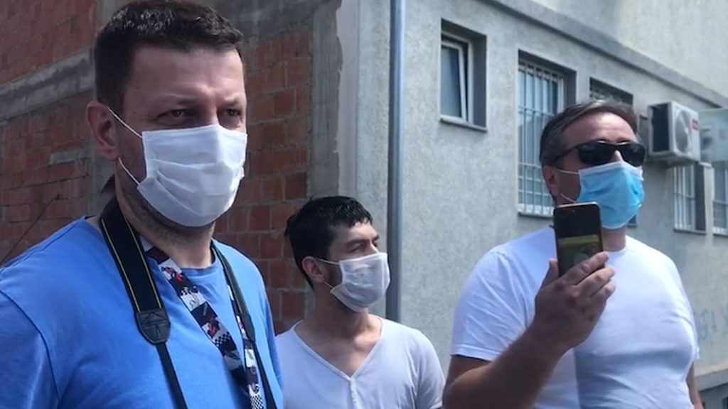 Novi_pazar_pobuna_ljudi_korona_DZ-1024x576