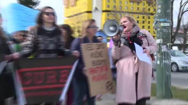 Osmomartovski-mars-u-glavnom-gradu-BiH