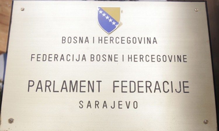 parlament_federacija_tabla