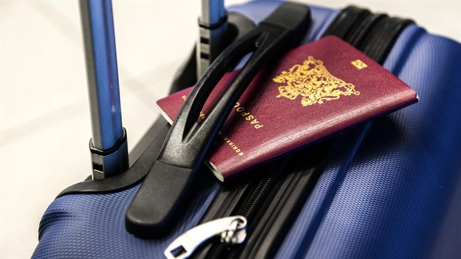 passport-2733068_1280