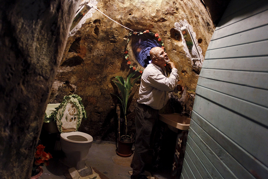 REUTERS/Juan Carlos Ulate