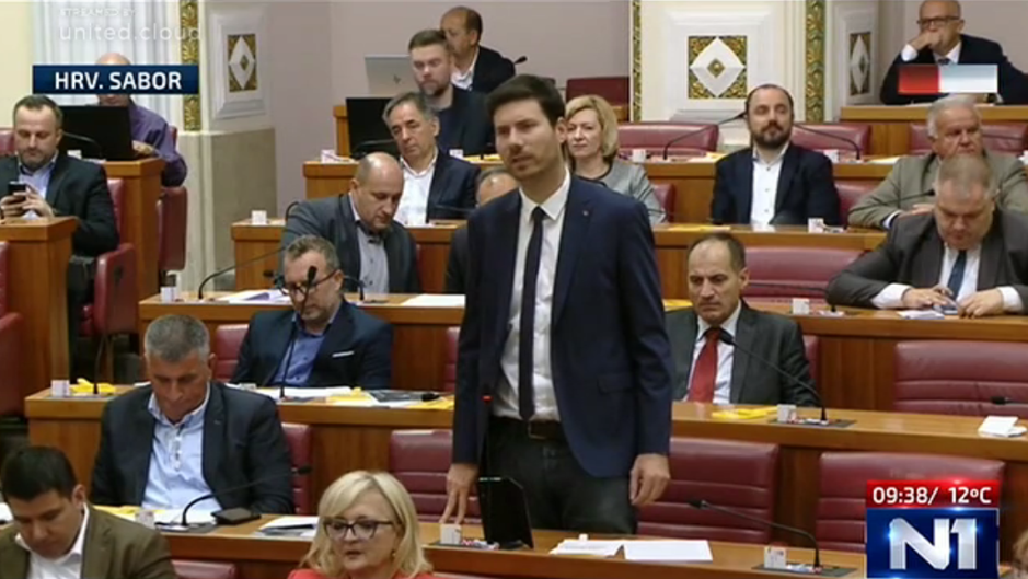 pernar-269901.png