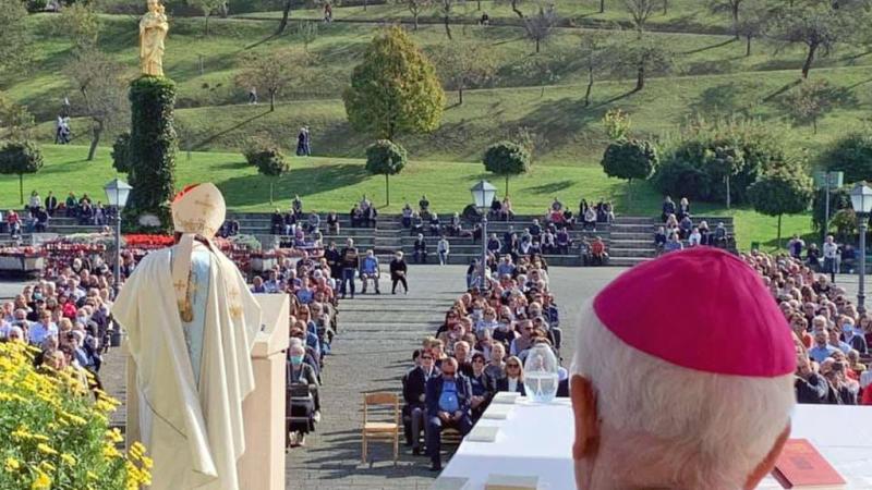 phpThumb_cache_ktabkbih.net__srccf95d48b911f8a284210310b937c012f_par237e4a9ca0b8b807a10bf3329368f378_dat1602344212