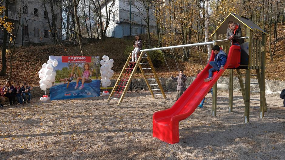Pionirska dolina, obnovljeno igralište_4