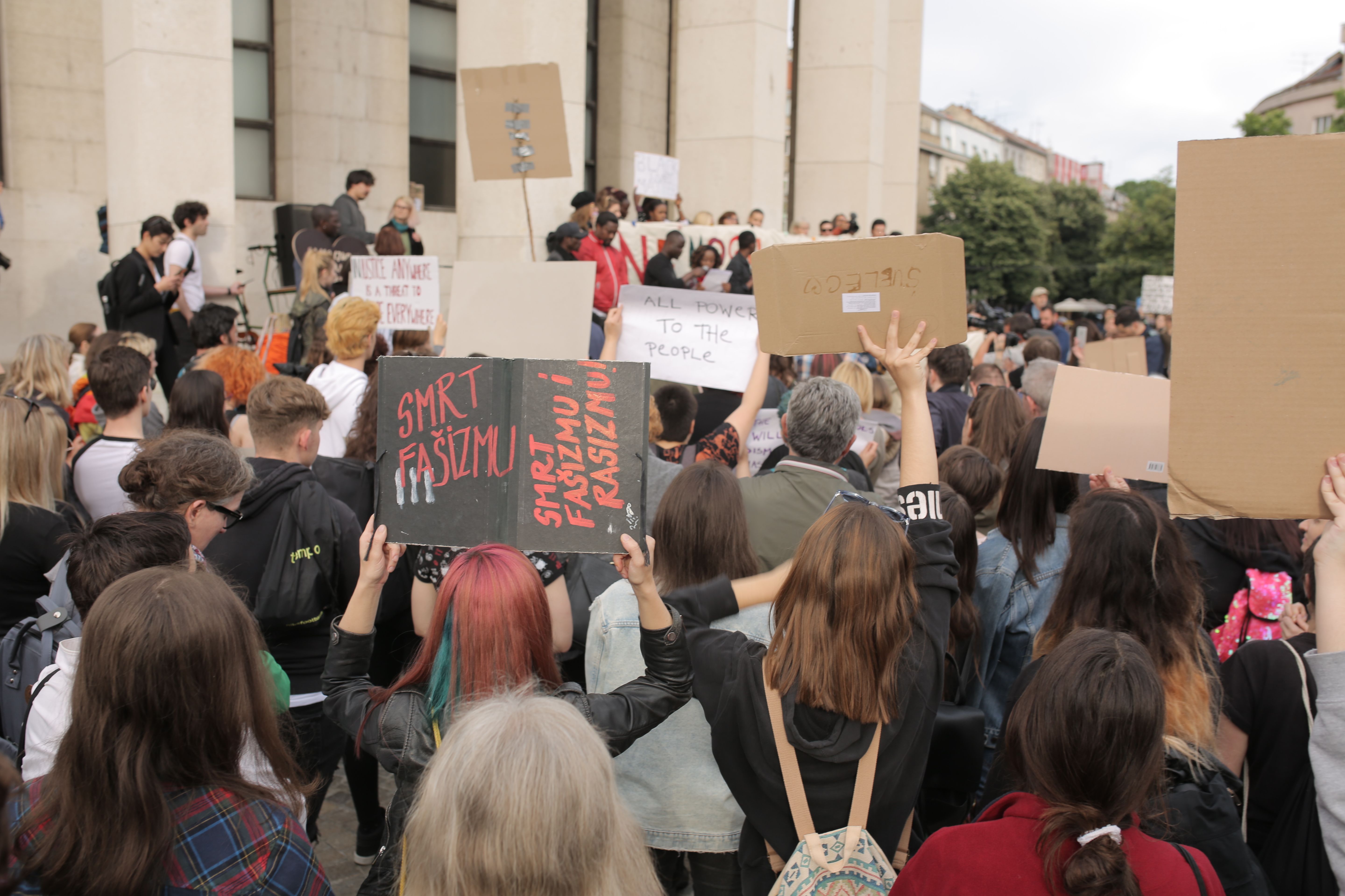 Inicijativa protiv policijskog nasilja i rasizma