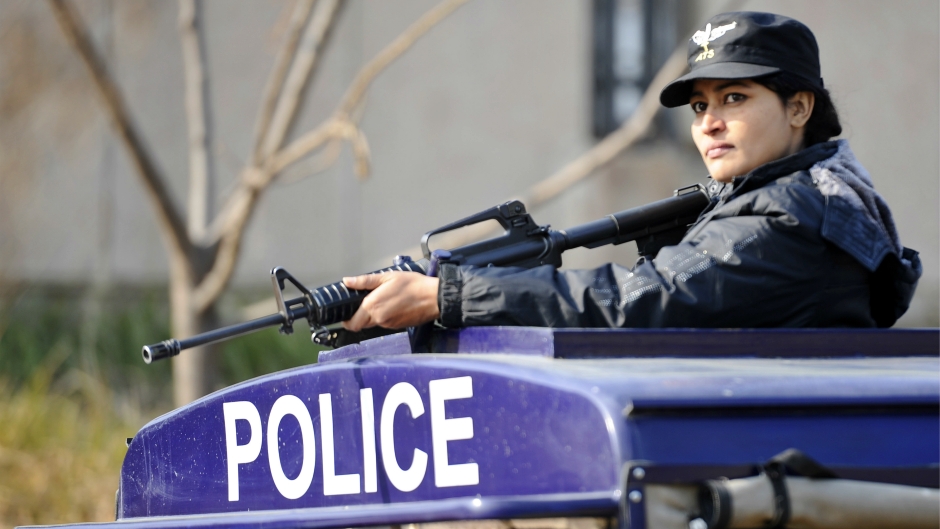 Policajka
