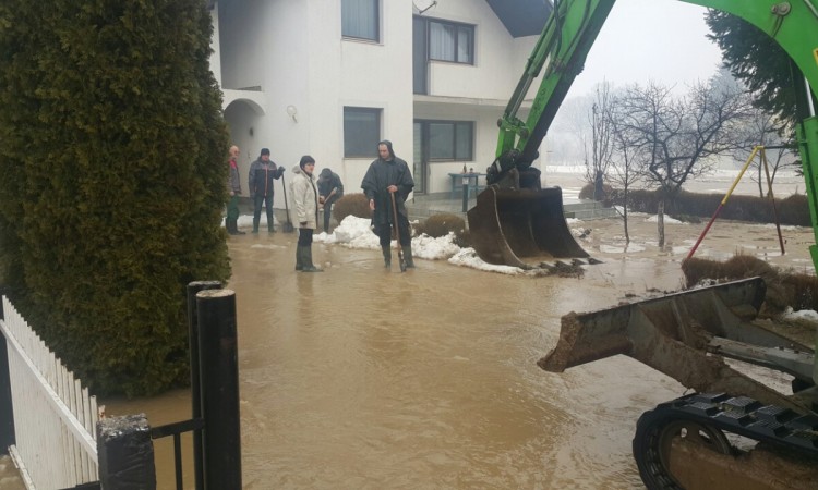 poplave vitez
