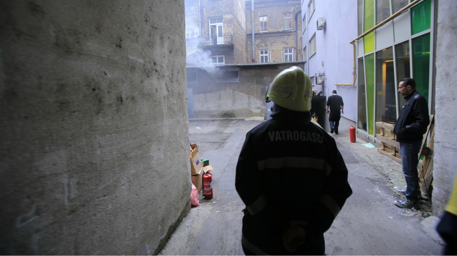 pozar vatrogasci dzenetica6