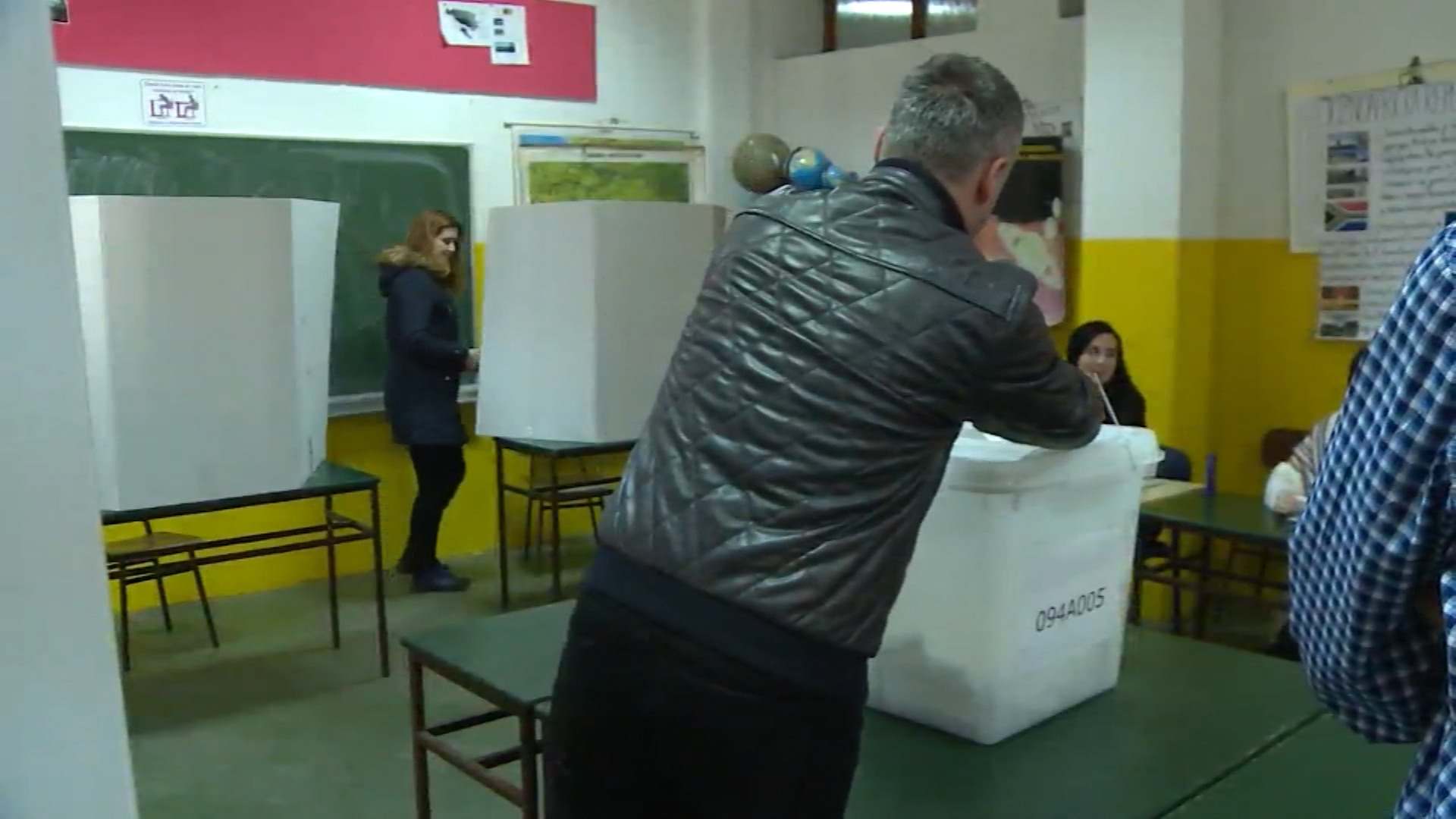 prijevremeni izbori Kakanj glasačka kutija glasanje