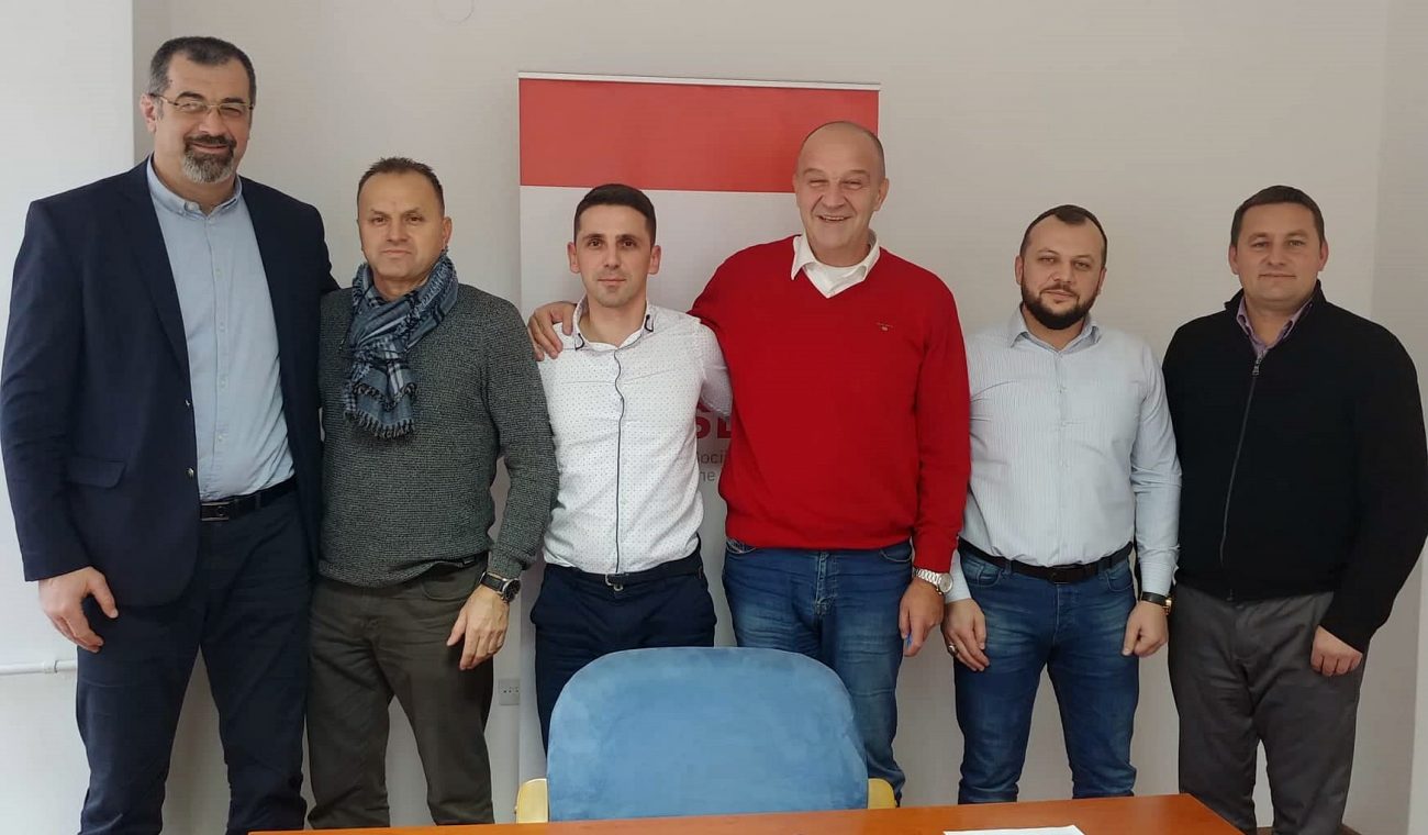 pristupanje-clanova-iz-Kalesije-1300x760