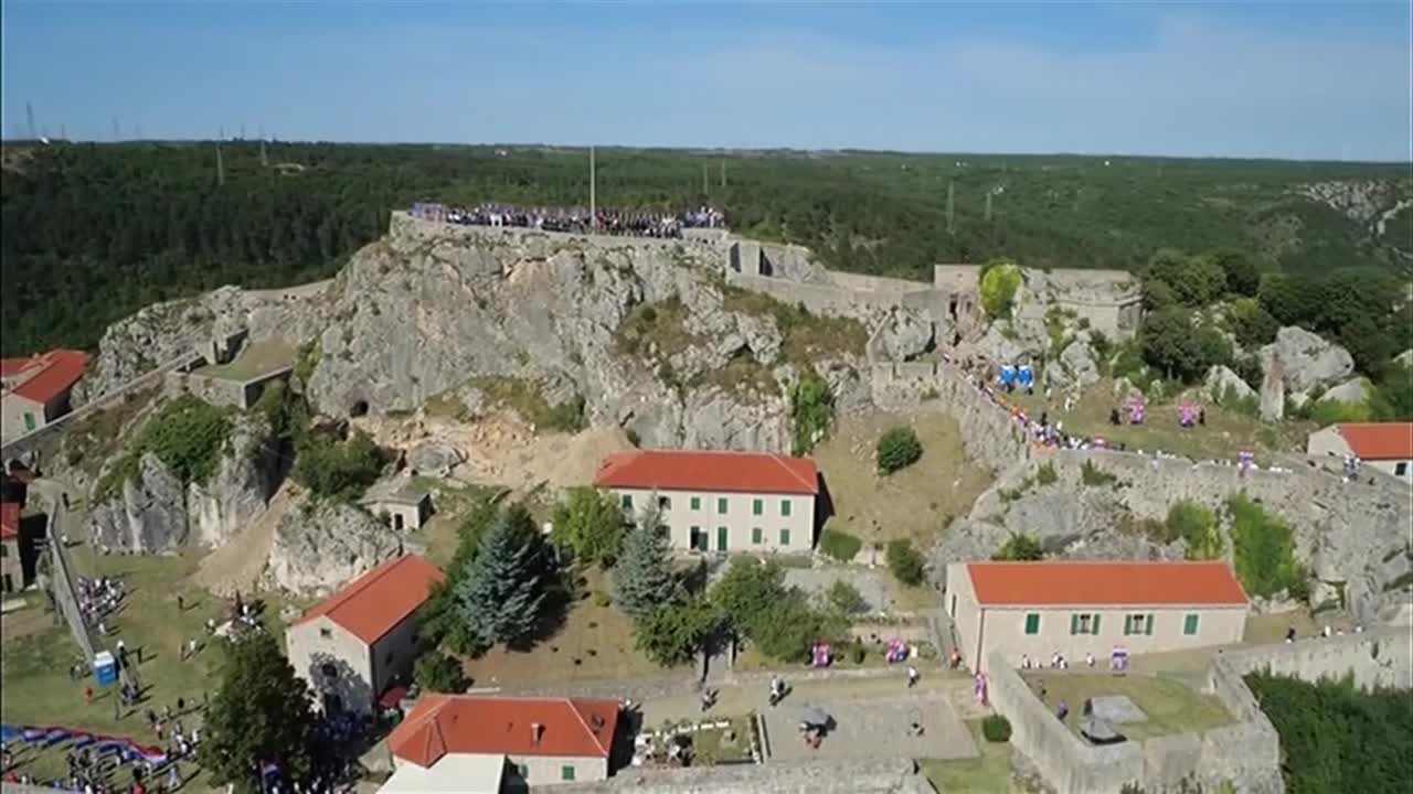 Proslava Oluje uz propisane epidemiološke mjere