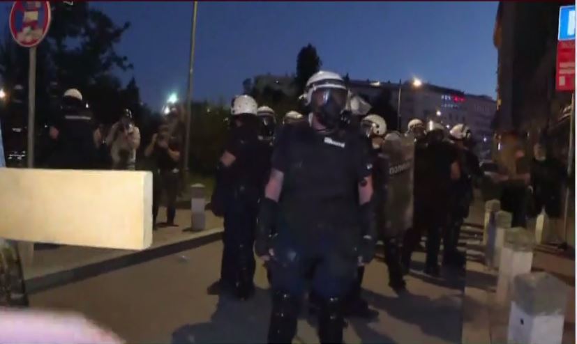 protesti