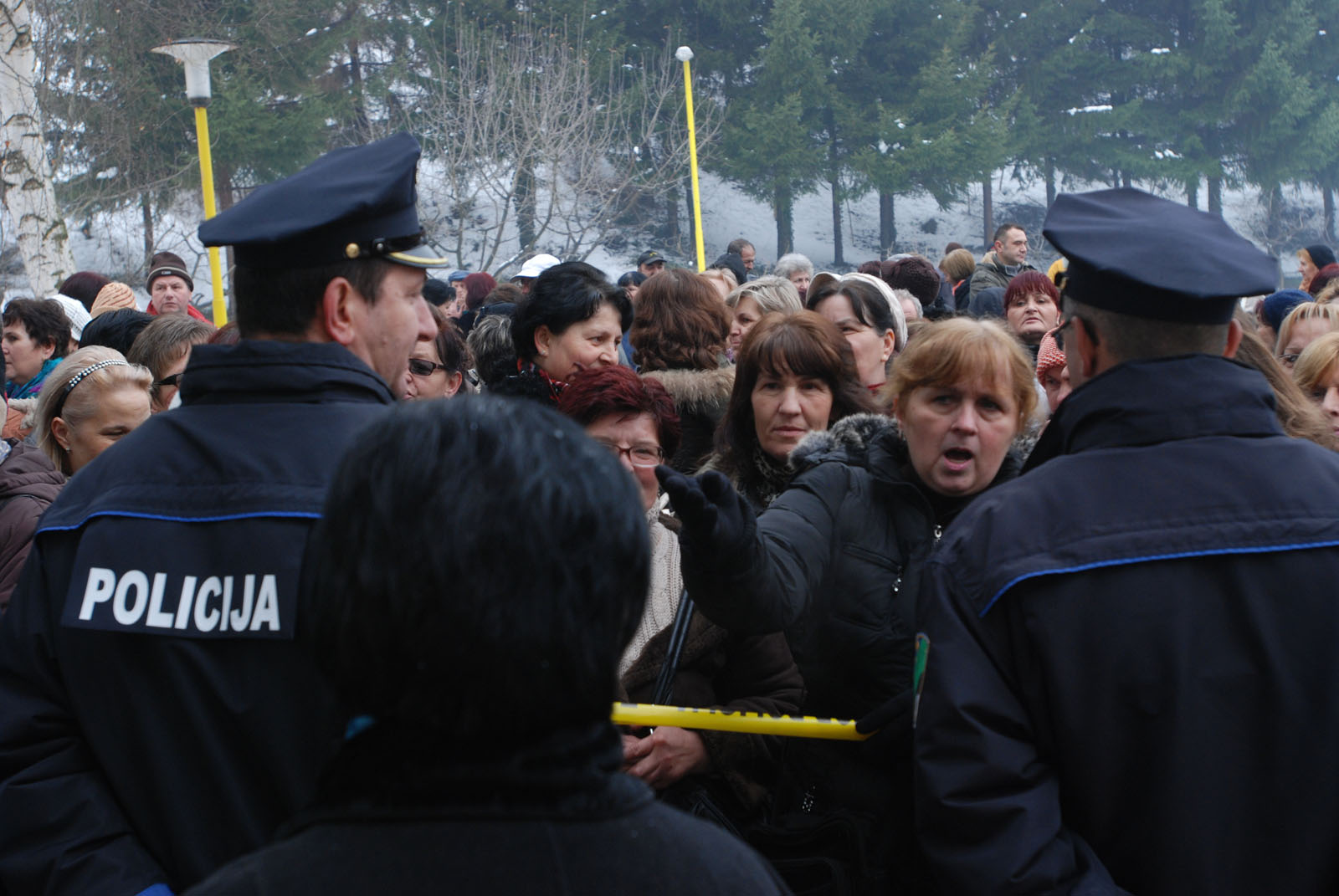 protesti skupstina tk01