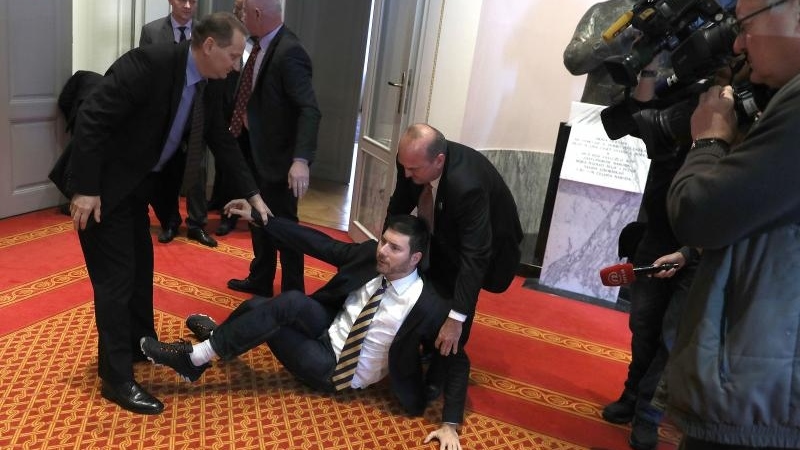 PXL_200117_15326850(1)