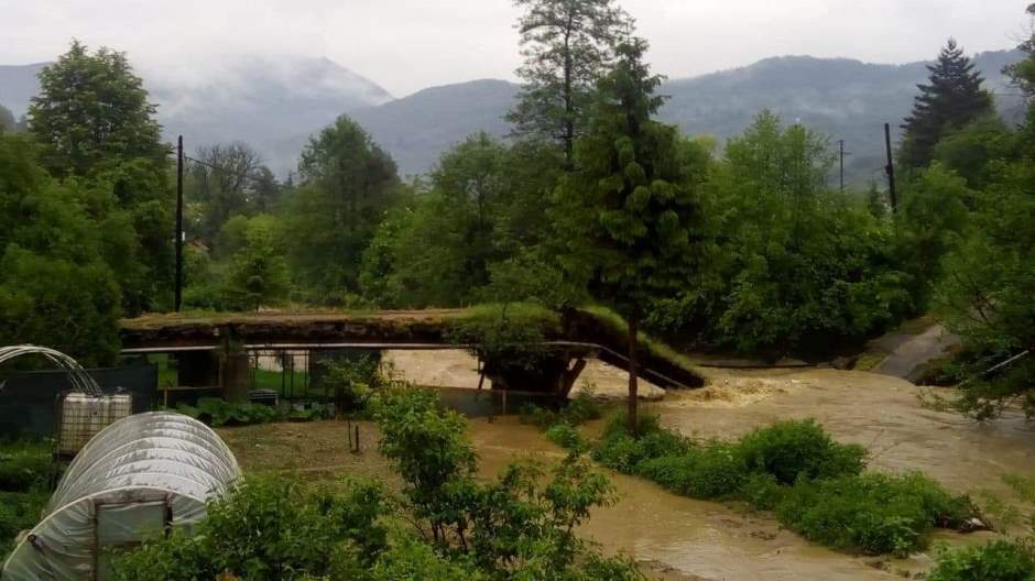 received_366017034272709