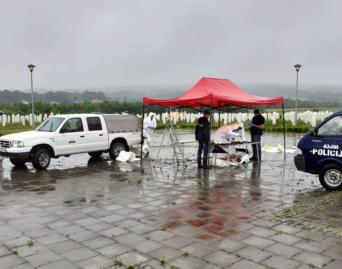 Reekshumacija u Memićima 4 - Donja Kalesija 16.06.2020.