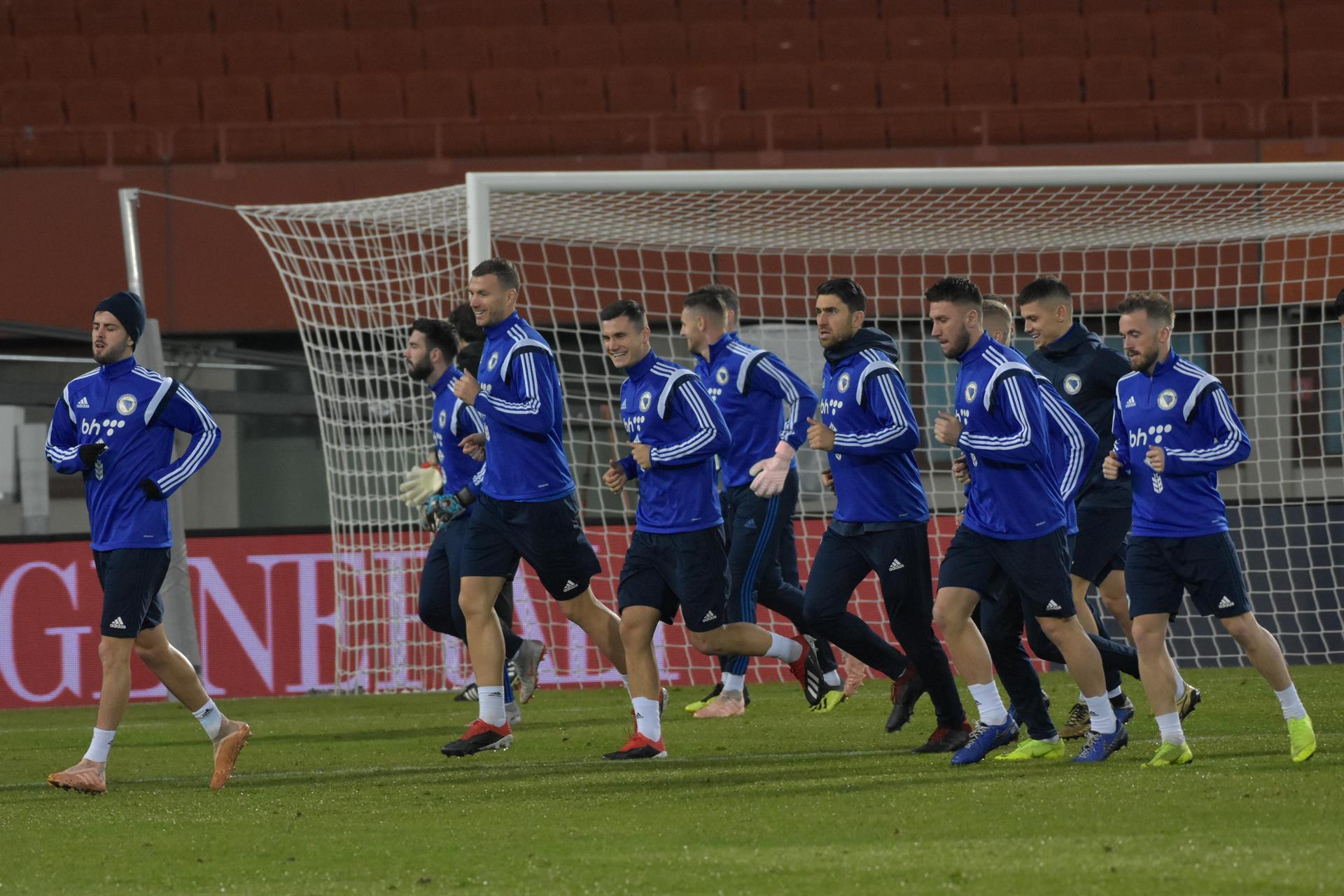 Reprezentacija, trening, Ernst Happel