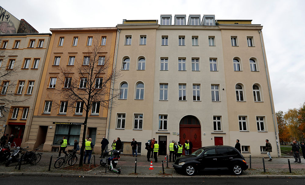 Reuters/Fabrizio Bensch