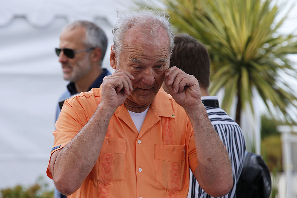 REUTERS/Jean-Paul Pelissier