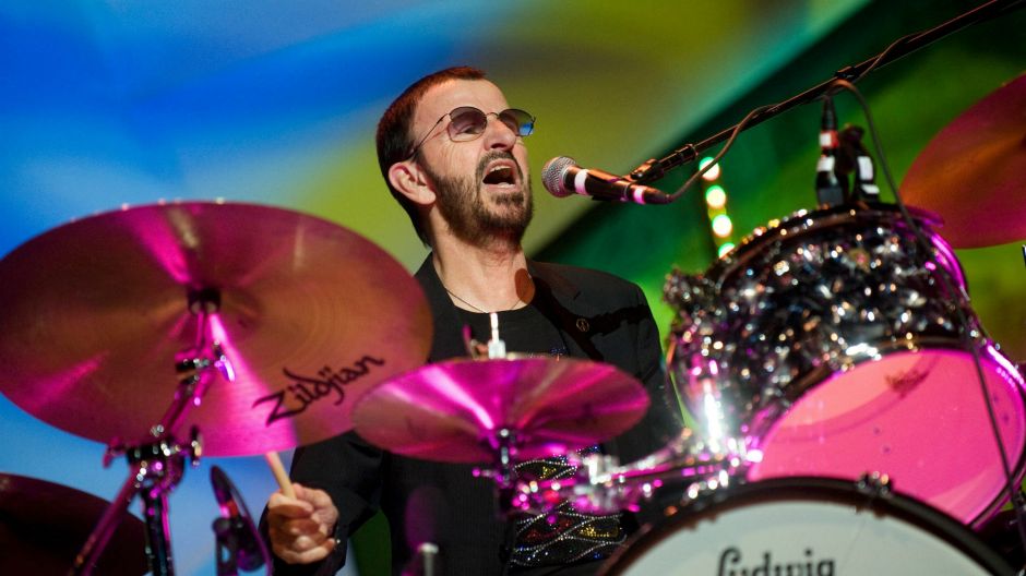 ringo starr za bubnjevima