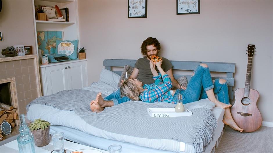 room-2587252_960_720