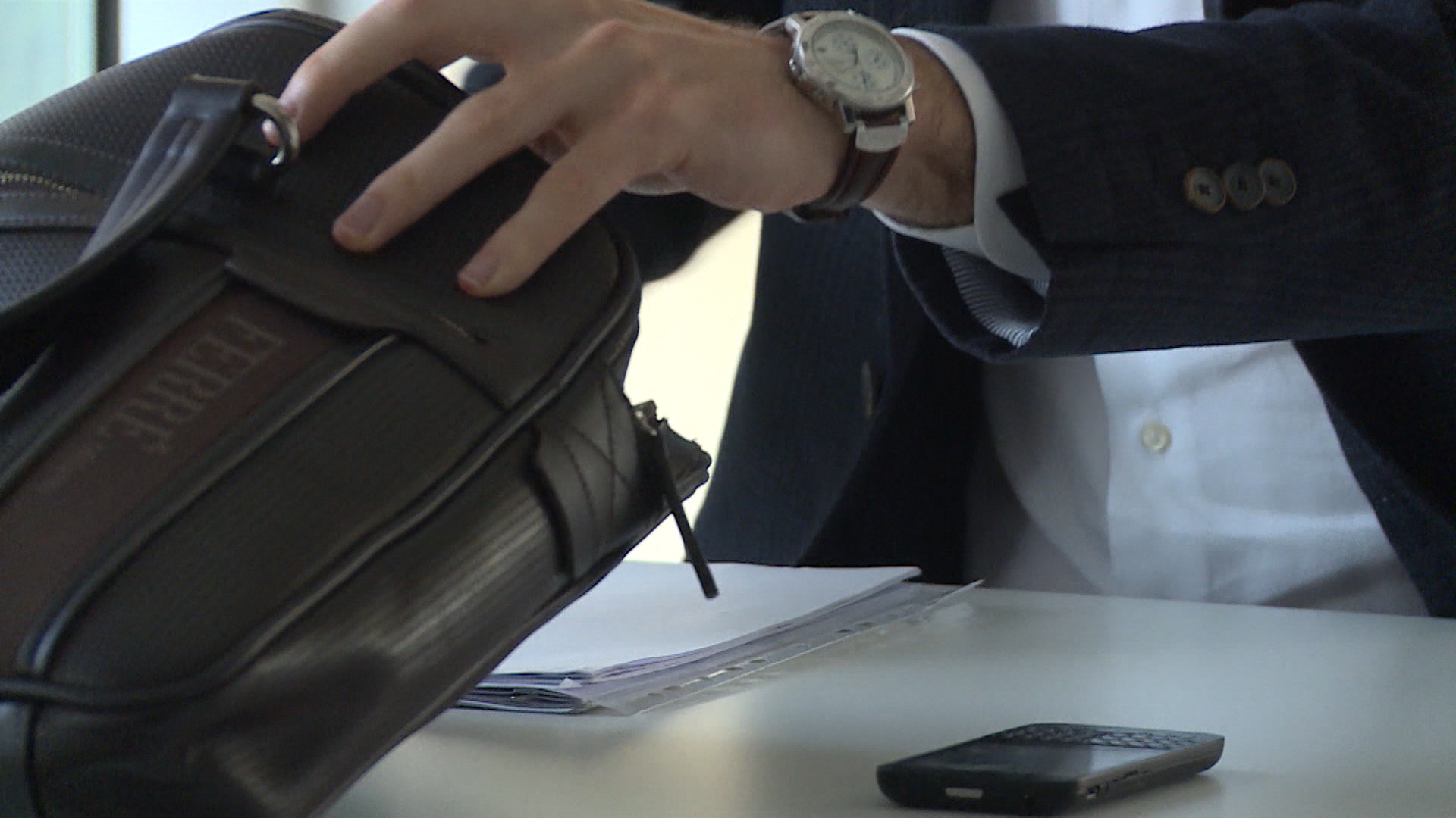 SA-.00_00_06_24.Still009