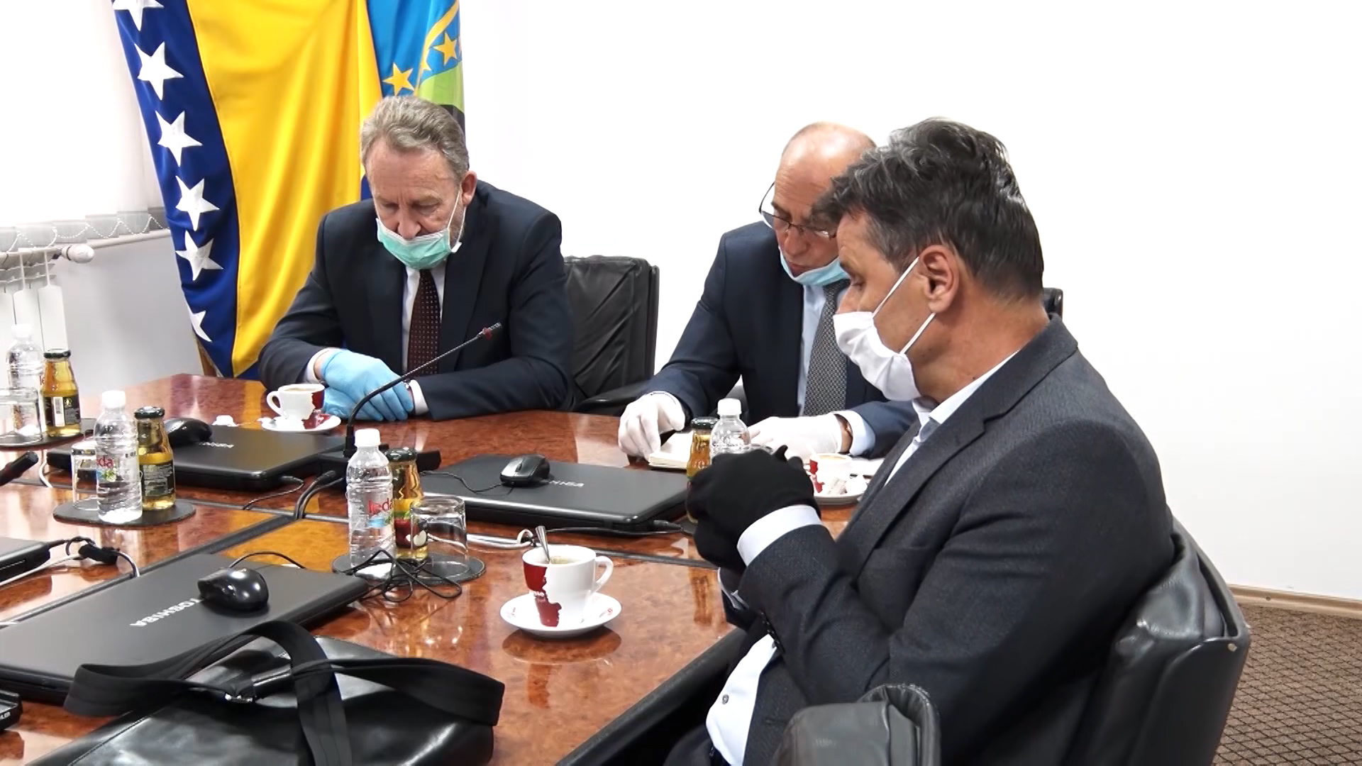 SA-.00_00_09_23.Still003