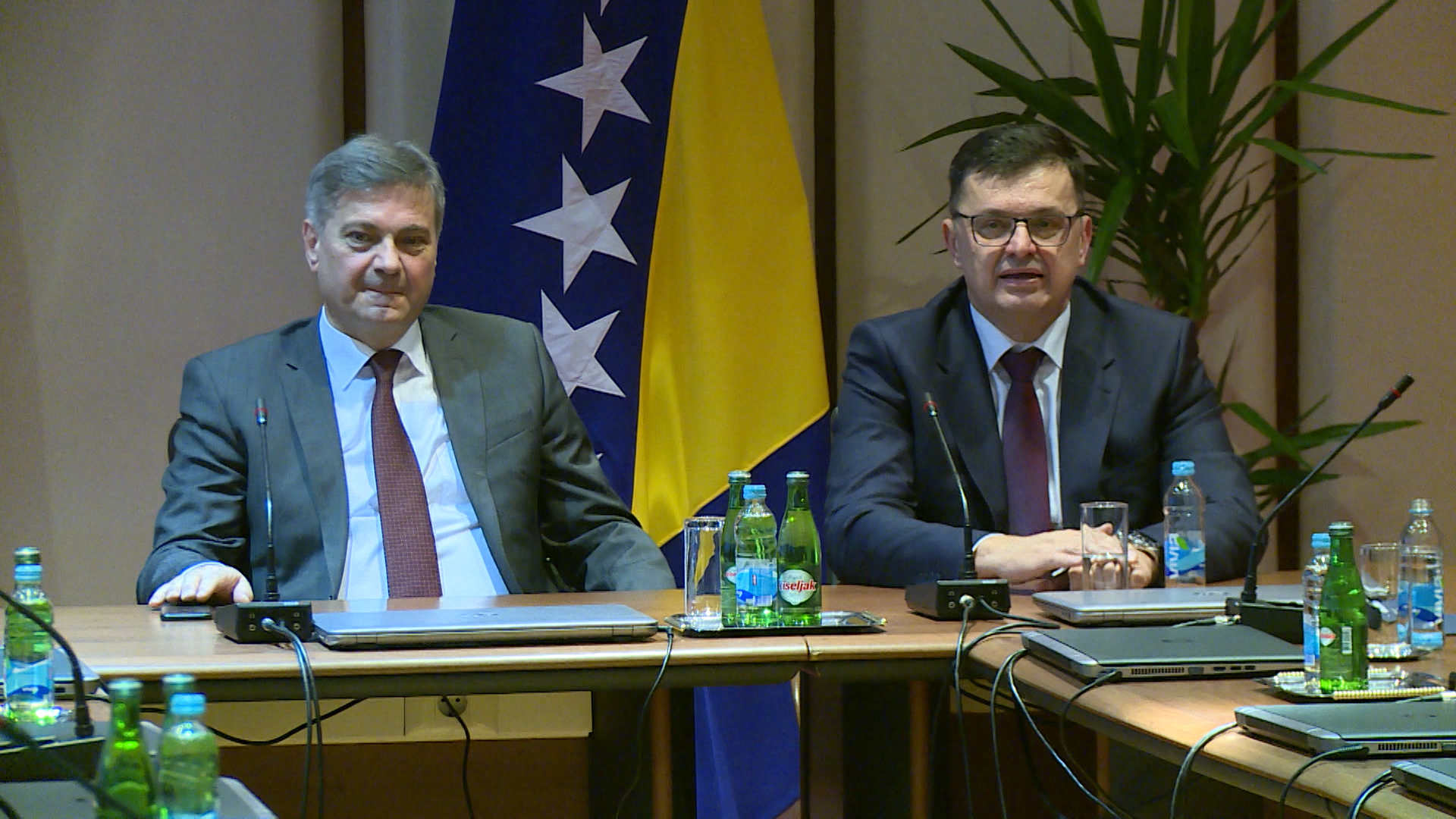 SA-.00_00_21_09.Still008