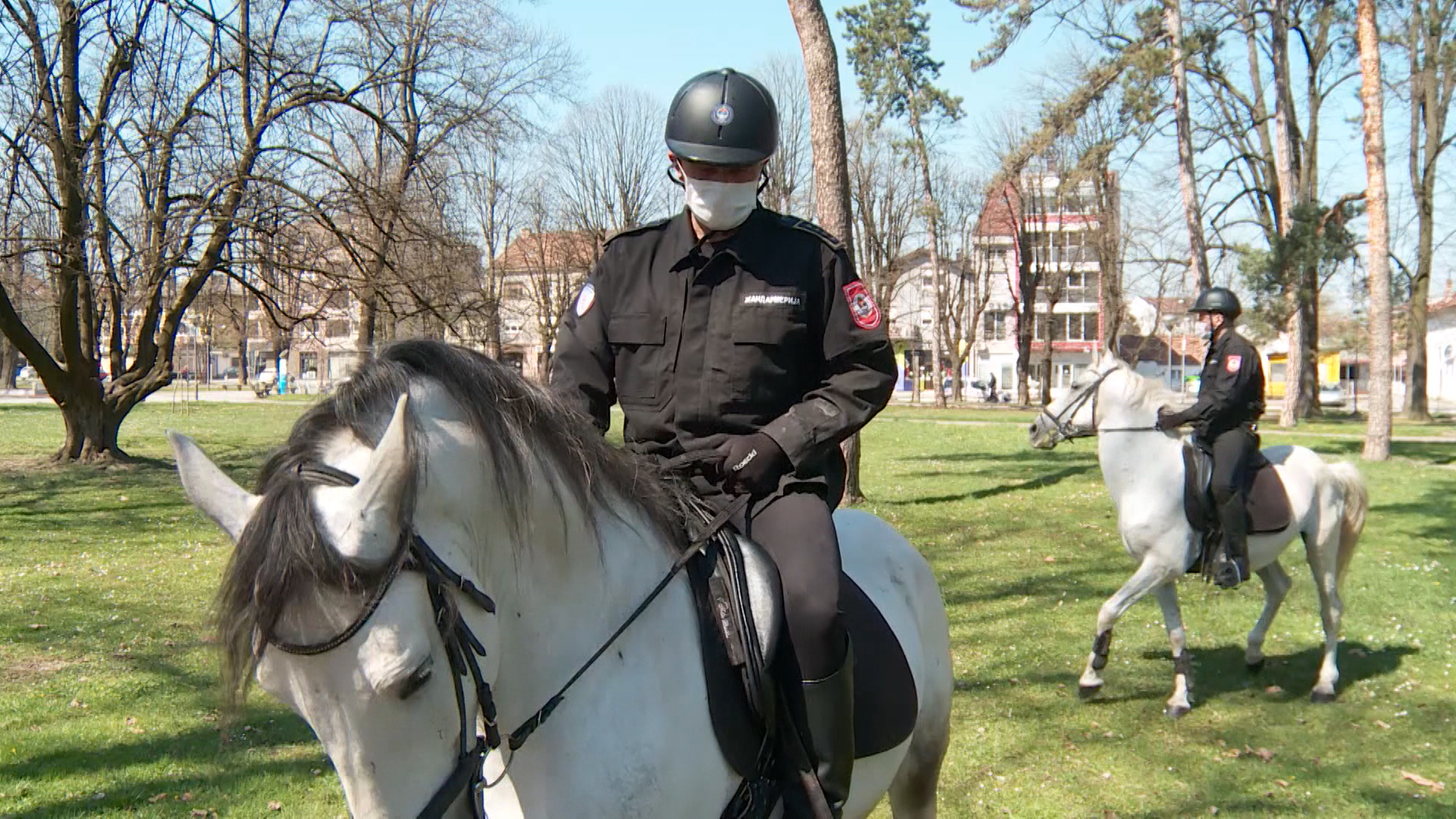 SA-.00_00_35_00.Still020